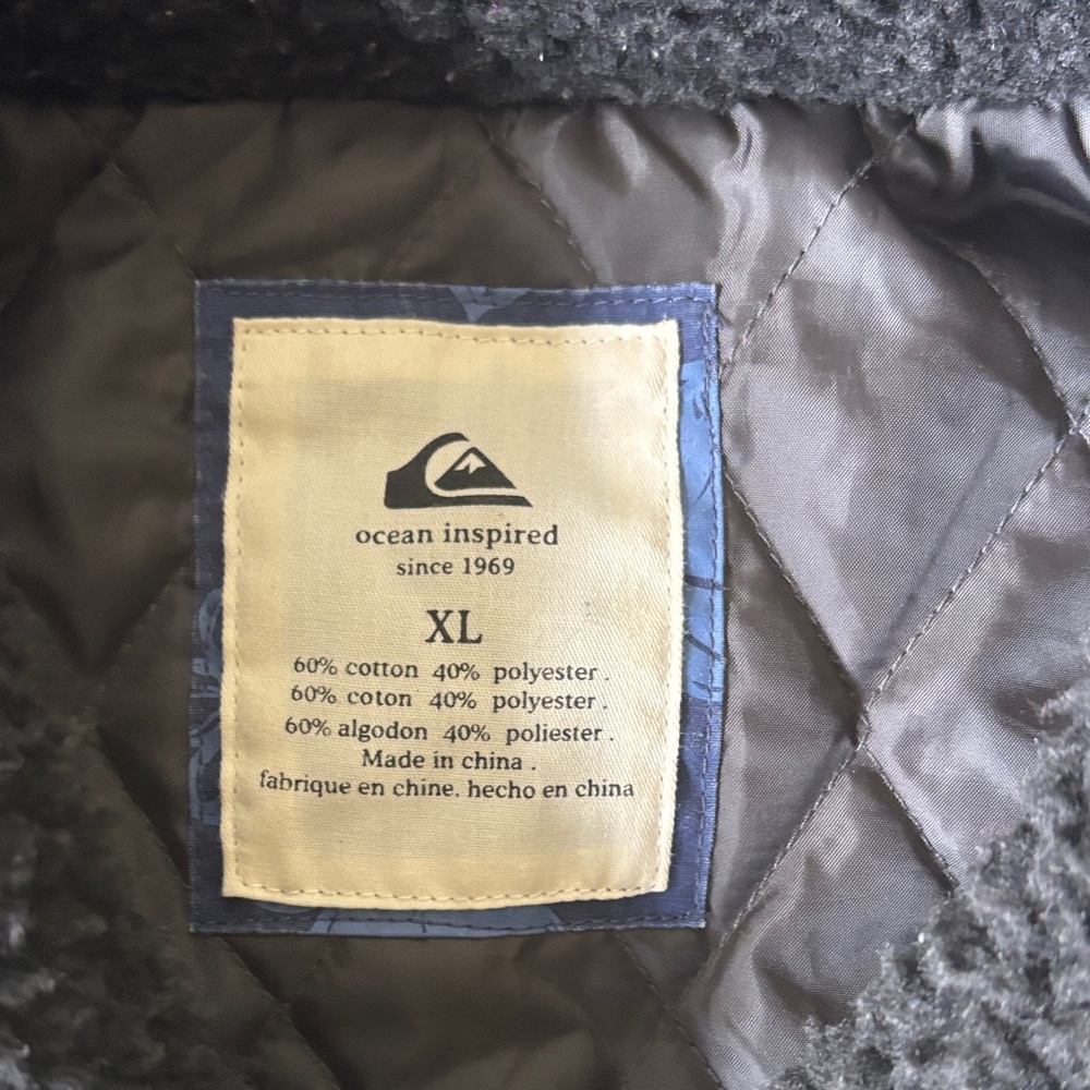 Men's Quicksilver ocean inspired Khaki Field Jacket with Black Collar - Picture 2 of 3